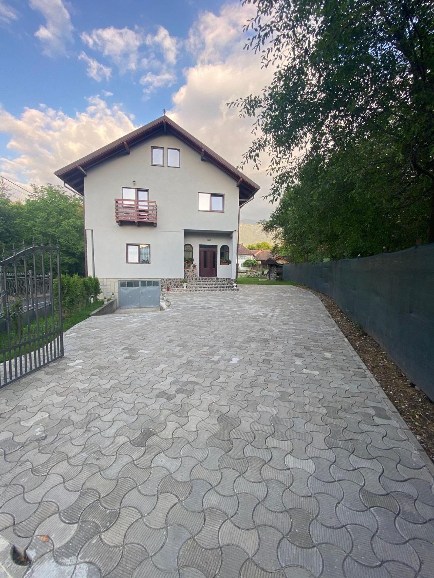شقة Casa Mosoiu برانْ المظهر الخارجي الصورة